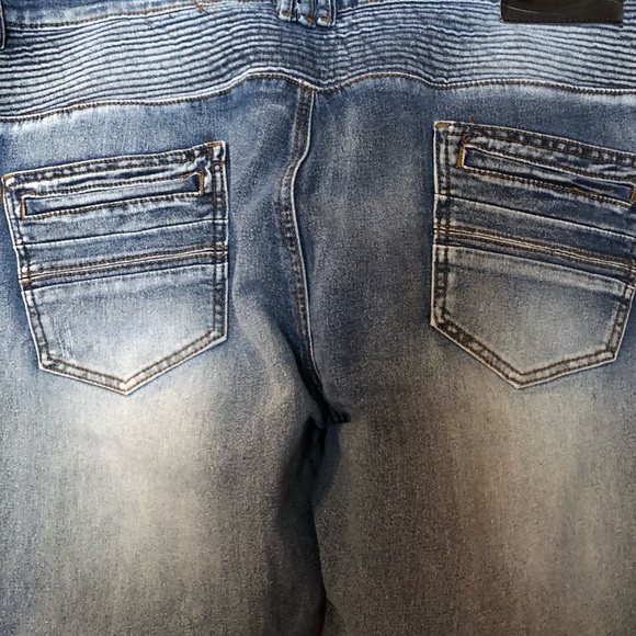 Big and Tall Jeans - Picture 5 of 6